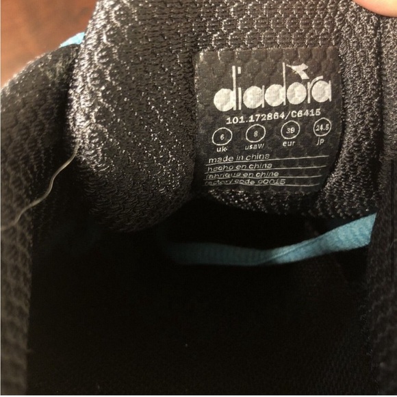 Diadora women’s Mythos Blue Shield 2 Teal Running Shoes size 8 C6415 - Picture 8 of 10